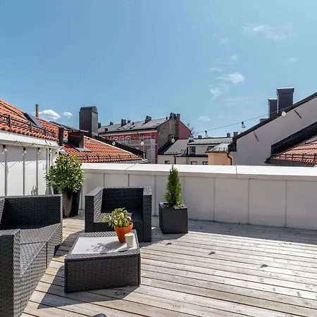 Sunny 4br Flat With Shared Rooftop Terrace At Kampen Lejlighed *