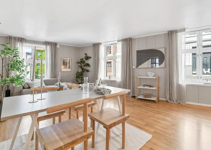 Sunny 4br Flat With Shared Rooftop Terrace At Kampen Daire Oslo