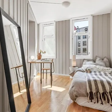 Sunny 4br Flat With Shared Rooftop Terrace At Kampen Appartement Oslo