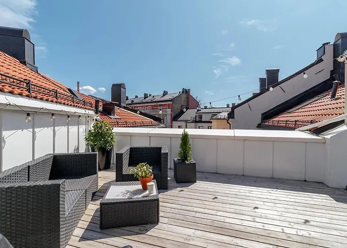 Sunny 4br Flat With Shared Rooftop Terrace At Kampen Appartement *